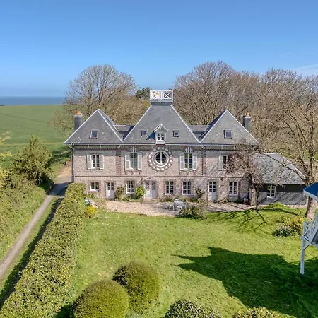 8 Bedroom Gorgeous In Holiday home *